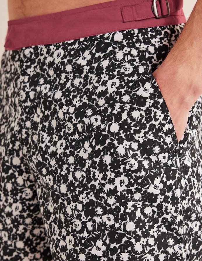 μαύρο και εκρού λουλουδάτο είδη ένδυσης σταθερή μέση κολύμπι σύντομη Boden άνδρες 464PH83543